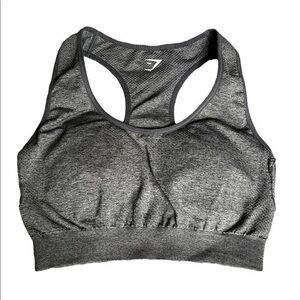Women's GYM GYMSHARK Activewear Seamless Gray Sports Bra Size Small EUC #7564